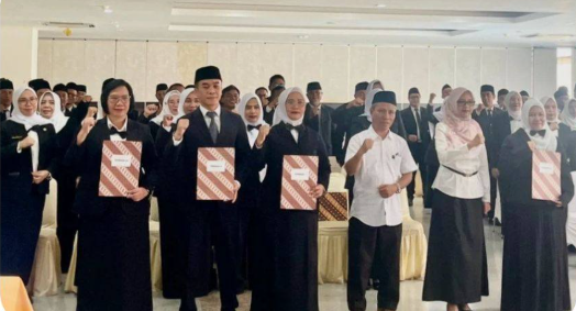 Penutupan Pelatihan Kepemimpinan Administator (PKA) Angkatan XII Lingkup Kabupaten/Kota